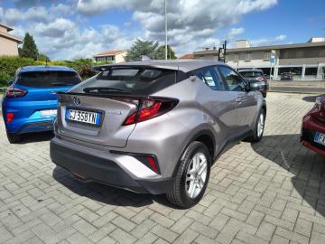 TOYOTA - C-HR 1.8 Hybrid E-CVT Active (4 di 21)