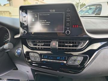TOYOTA - C-HR 1.8 Hybrid E-CVT Active (19 di 21)