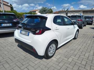 TOYOTA - Yaris 1.5 Hybrid 5 porte Business (4 di 20)