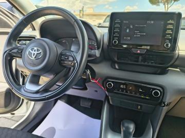 TOYOTA - Yaris 1.5 Hybrid 5 porte Business (17 di 20)