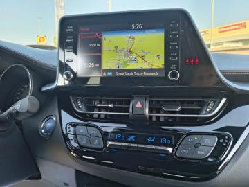 TOYOTA - C-HR 2.0 Hybrid E-CVT Morebusiness (22 di 23)
