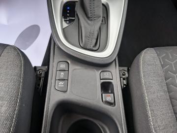 TOYOTA - Yaris Cross 1.5 Hybrid 5p. E-CVT Business (15 di 22)