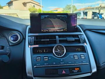 LEXUS - NX Hybrid Business (22 di 25)