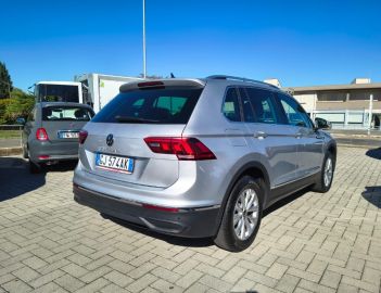 VOLKSWAGEN - Tiguan 2.0 TDI 150 CV SCR DSG Life (5 di 24)