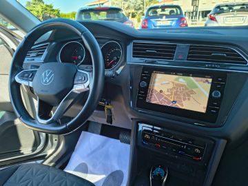VOLKSWAGEN - Tiguan 2.0 TDI 150 CV SCR DSG Life (20 di 24)