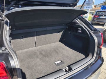 AUDI - Q2 35 TDI quattro S tronic Business (7 di 21)