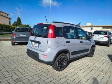 FIAT - Panda 1.0 FireFly S&S Hybrid City Life (5 di 18) FIAT - Panda 1.0 FireFly S&S Hybrid City Life (5 di 18)