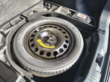 FORD - Kuga 1.5 EcoBlue 120 CV aut. 2WD ST-Line (6 di 19) FORD - Kuga 1.5 EcoBlue 120 CV aut. 2WD ST-Line (6 di 19)