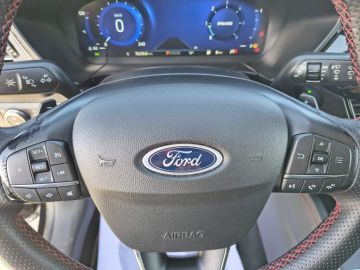 FORD - Kuga 1.5 EcoBlue 120 CV aut. 2WD ST-Line (12 di 19) FORD - Kuga 1.5 EcoBlue 120 CV aut. 2WD ST-Line (12 di 19)