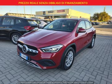 MERCEDES - GLA 200 d Automatic Business