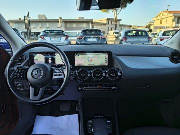 MERCEDES - GLA 200 d Automatic Business (20 di 26)