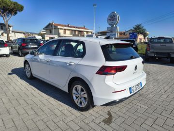VOLKSWAGEN - Golf 1.0 eTSI EVO DSG Life (6 di 21)