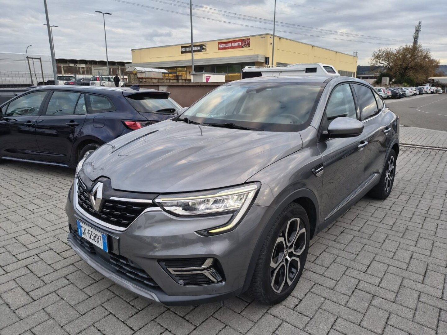 RENAULT - Arkana Hybrid E-Tech 145 CV Intens