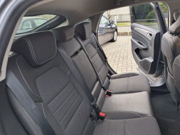 RENAULT - Arkana Hybrid E-Tech 145 CV Intens (13 di 15)