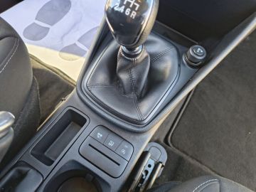 FORD - Fiesta 1.5 EcoBlue 5 porte Business (17 di 18)