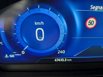 FORD - 1.0 EcoBoost Hybrid 125 CV S&S ST-Line (12 di 21)