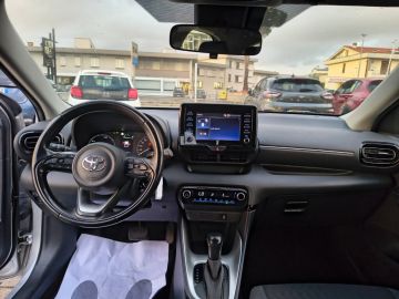 TOYOTA - Yaris 1.5 Hybrid 5 porte Business (17 di 17)