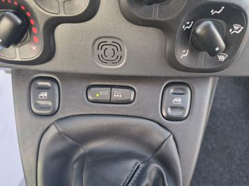 FIAT - Panda 0.9 TwinAir Turbo S&S 4x4 Wild (15 di 19)