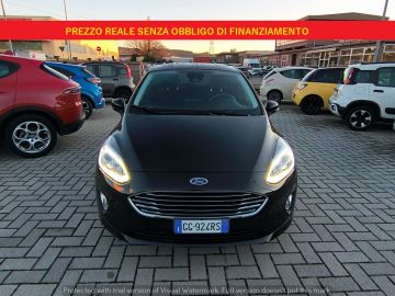 FORD - Fiesta 1.0 Ecoboost Hybrid 125 CV 5 porte Titanium (2 di 18)