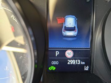 TOYOTA - C-HR 2.0 Hybrid E-CVT Morebusiness (11 di 20)