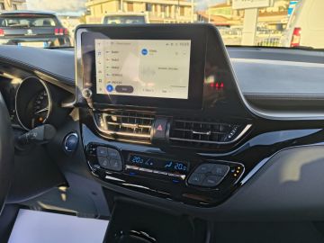 TOYOTA - C-HR 2.0 Hybrid E-CVT Morebusiness (18 di 20)