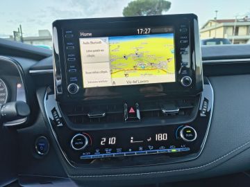 TOYOTA - Corolla 2.0 Hybrid Business (19 di 21)