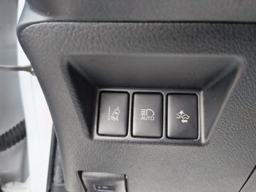 TOYOTA - Yaris 1.5 Hybrid 5 porte Business (13 di 17)