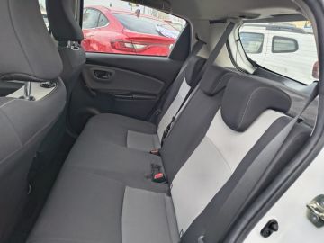 TOYOTA - Yaris 1.5 Hybrid 5 porte Business (14 di 17)