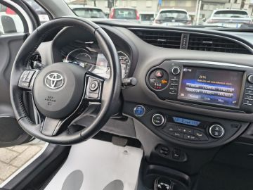 TOYOTA - Yaris 1.5 Hybrid 5 porte Business (16 di 17)
