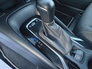 TOYOTA - Corolla 2.0 Hybrid Business (14 di 21)