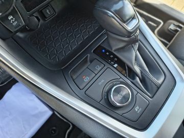 TOYOTA - RAV4 2.5 HV (222CV) E-CVT AWD-i Business (14 di 25)