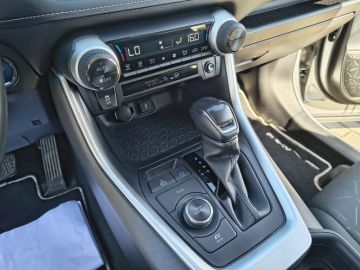 TOYOTA - RAV4 2.5 HV (222CV) E-CVT AWD-i Business (16 di 25)