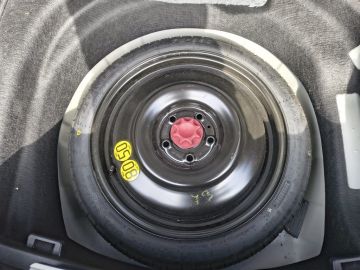 TOYOTA - Corolla Touring Sports 1.8 Hybrid Business (7 di 21)