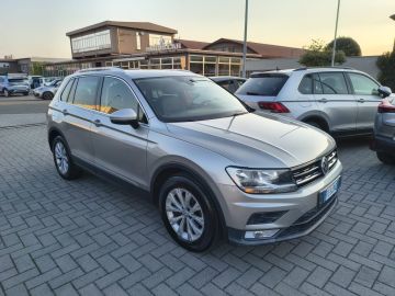 VOLKSWAGEN - Tiguan 2.0 TDI Business BMT (2 di 17)