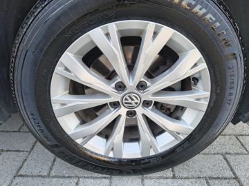 VOLKSWAGEN - Tiguan 2.0 TDI Business BMT (7 di 17)