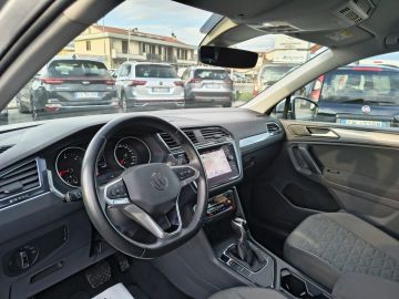 VOLKSWAGEN - Tiguan 2.0 TDI 150 CV SCR DSG Life (9 di 14)