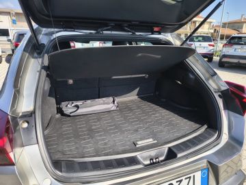 LEXUS - UX Hybrid Business (9 di 20)