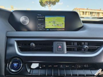 LEXUS - UX Hybrid Business (16 di 20)