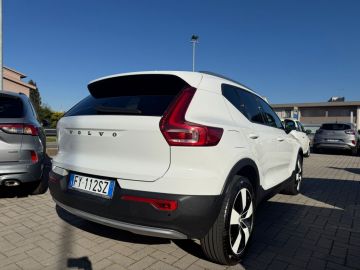 VOLVO - XC40 D3 AWD Geartronic Momentum (6 di 15)