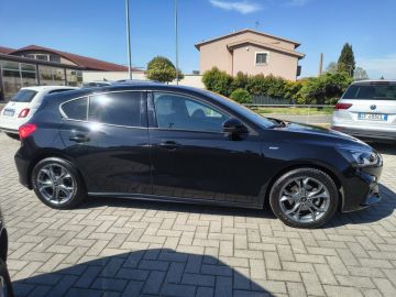 FORD - Focus 1.0 EcoBoost 125 CV 5p. ST-Line (6 di 23)