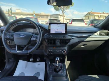 FORD - Focus 1.0 EcoBoost 125 CV 5p. ST-Line (15 di 23)