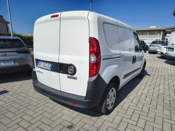 FIAT - Doblò 1.6 MJT 90CV S&S PC-TN Cargo Lounge (4 di 17)
