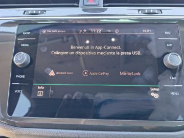 VOLKSWAGEN - Tiguan 2.0 TDI 150 CV SCR DSG Elegance (15 di 25)