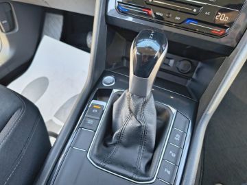 VOLKSWAGEN - Tiguan 2.0 TDI 150 CV SCR DSG Elegance (18 di 25)