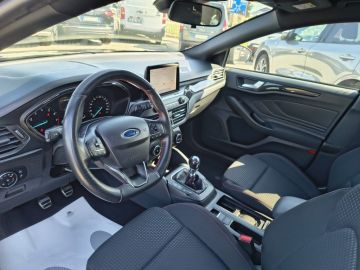 FORD - Focus 1.0 EcoBoost 125 CV 5p. ST-Line (9 di 23)