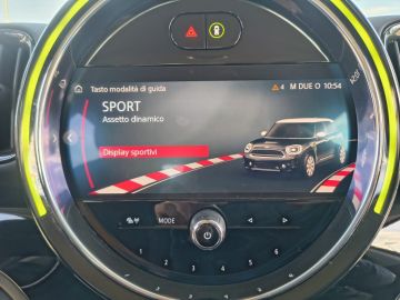 MINI - Mini 1.5 Cooper SE Business Countryman ALL4 (23 di 26)