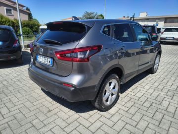 NISSAN - Qashqai 1.6 dCi 2WD Business (4 di 16)