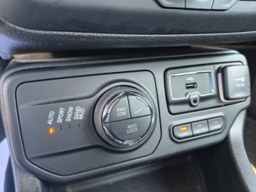 JEEP - Renegade 1.3 T4 190CV PHEV 4xe AT6 Business Plus (11 di 21)