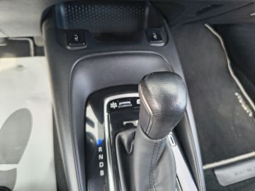 TOYOTA - Corolla Touring Sports 1.8 Hybrid Business (17 di 20)