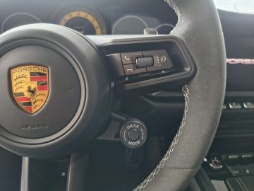 PORSCHE - 911 GT3 (11 di 21)